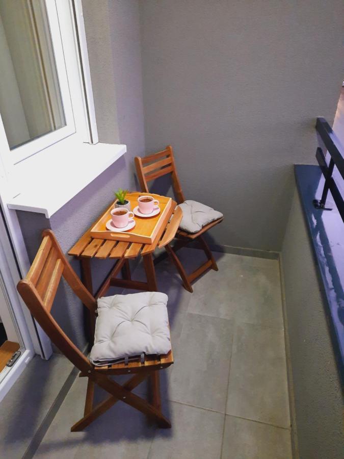 Apartman Kristal Sremska Mitrovica Buitenkant foto